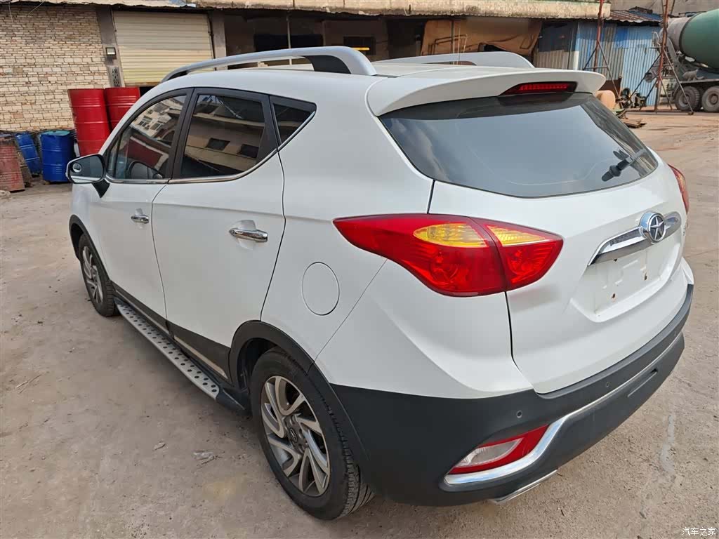 JAC S3, 2015 все фото