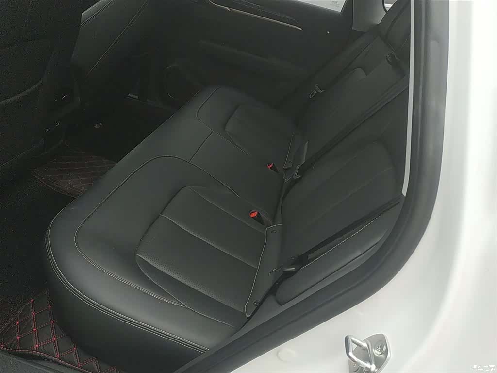 Wuling Starlight, 2025 13