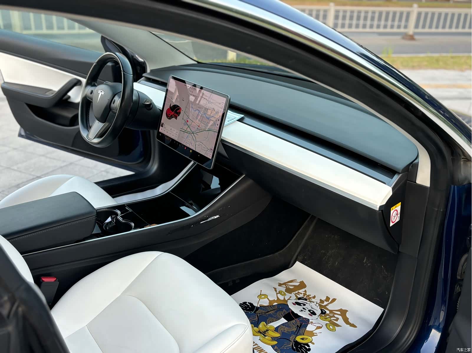 Tesla Model 3, 2019 12