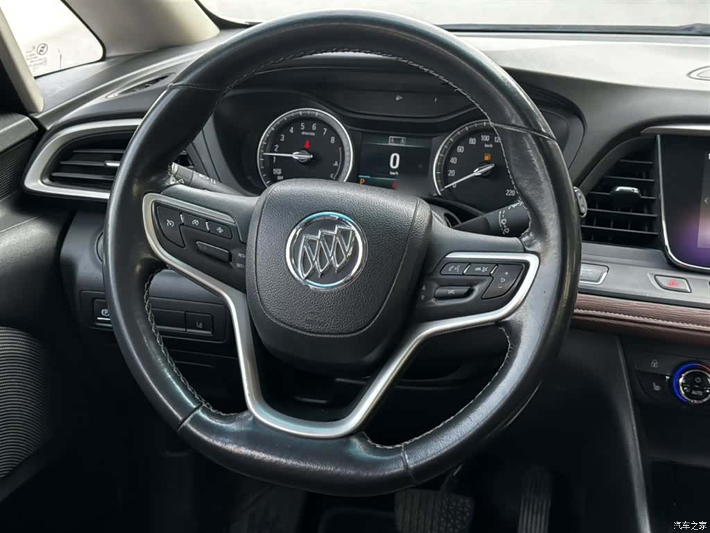 Buick GL6, 2019 22