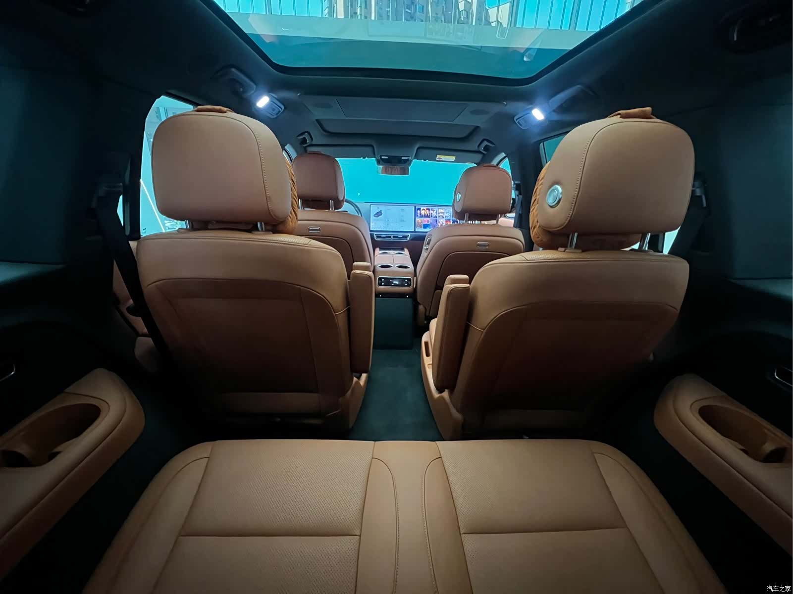 Li Auto L9, 2023 13