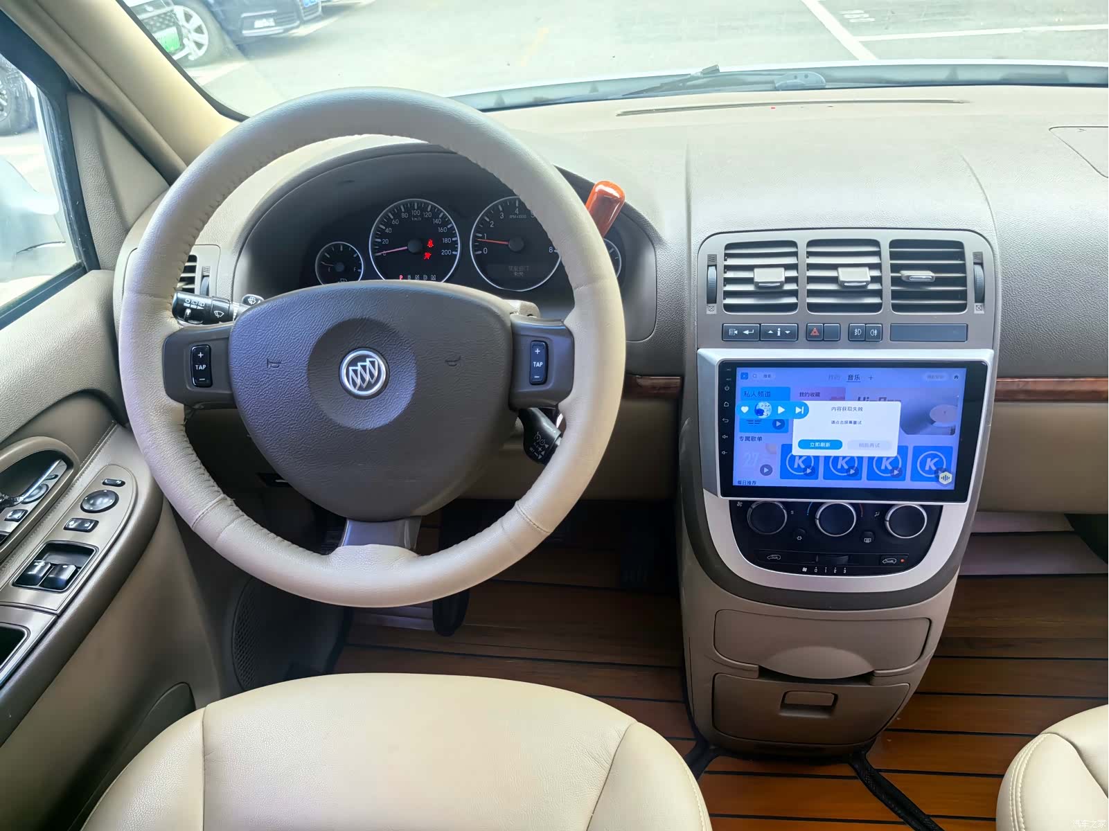 Buick GL8, 2012 13