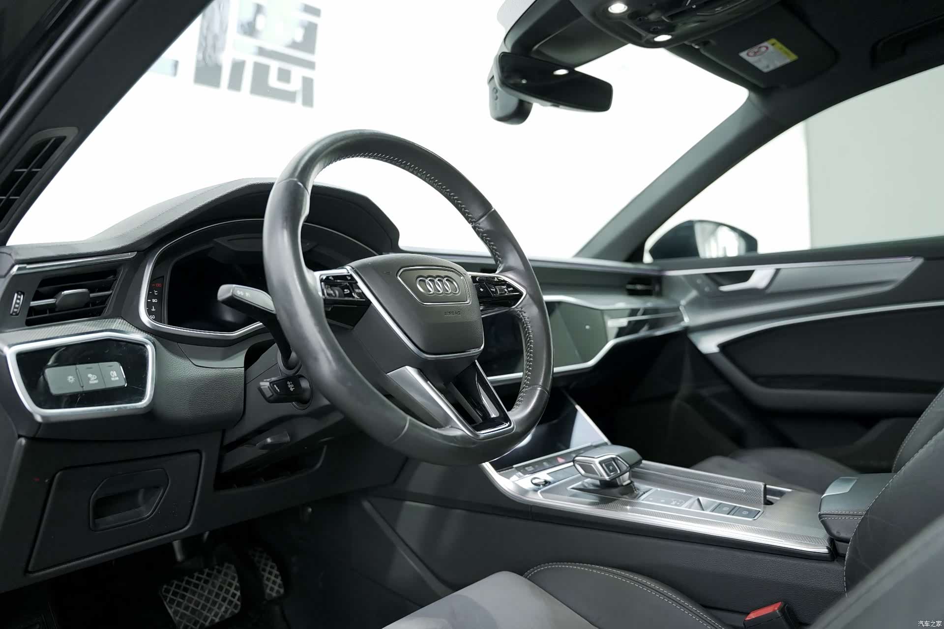 Audi A6L, 2021 11