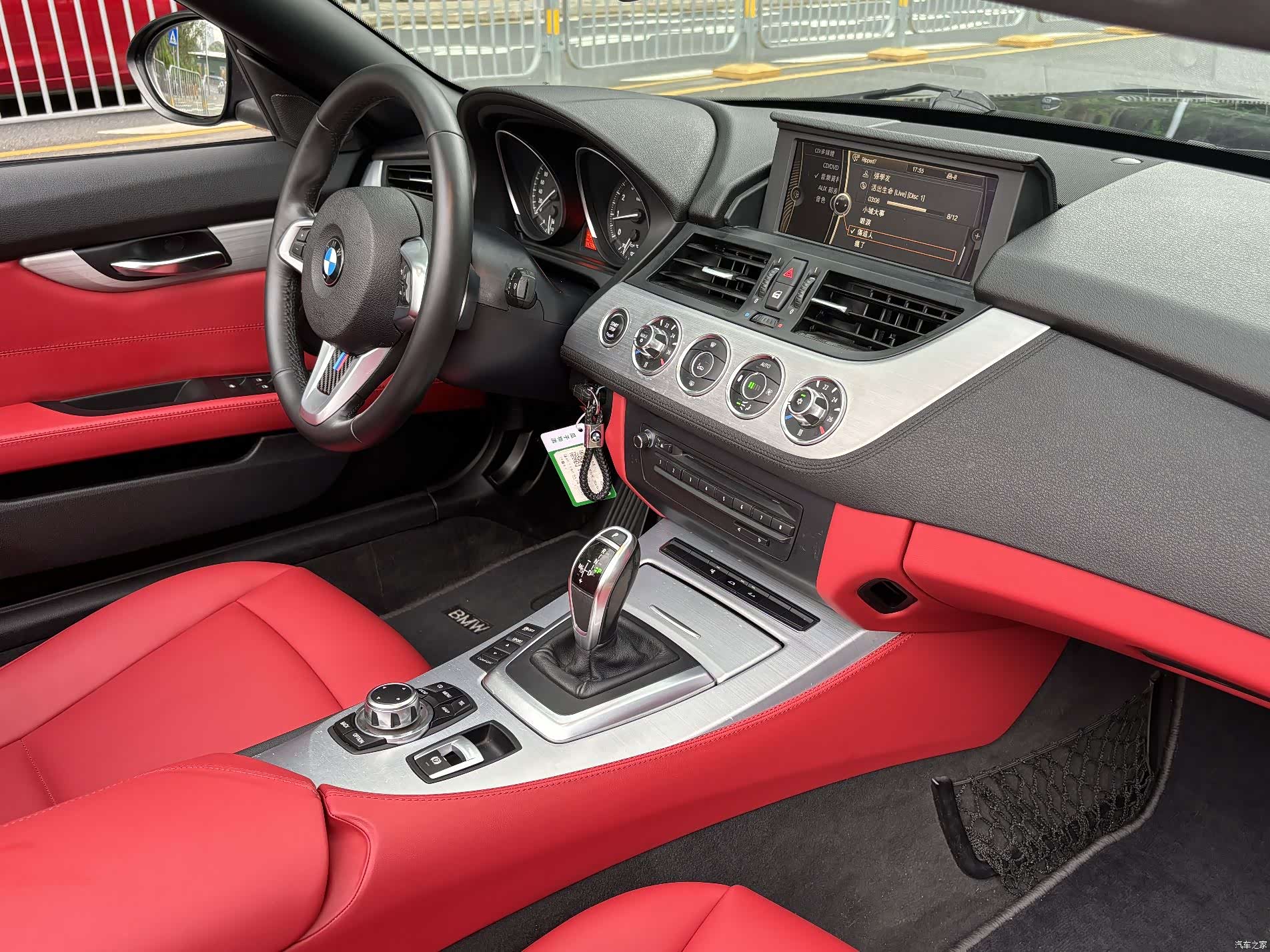 BMW Z4, 2013 все фото
