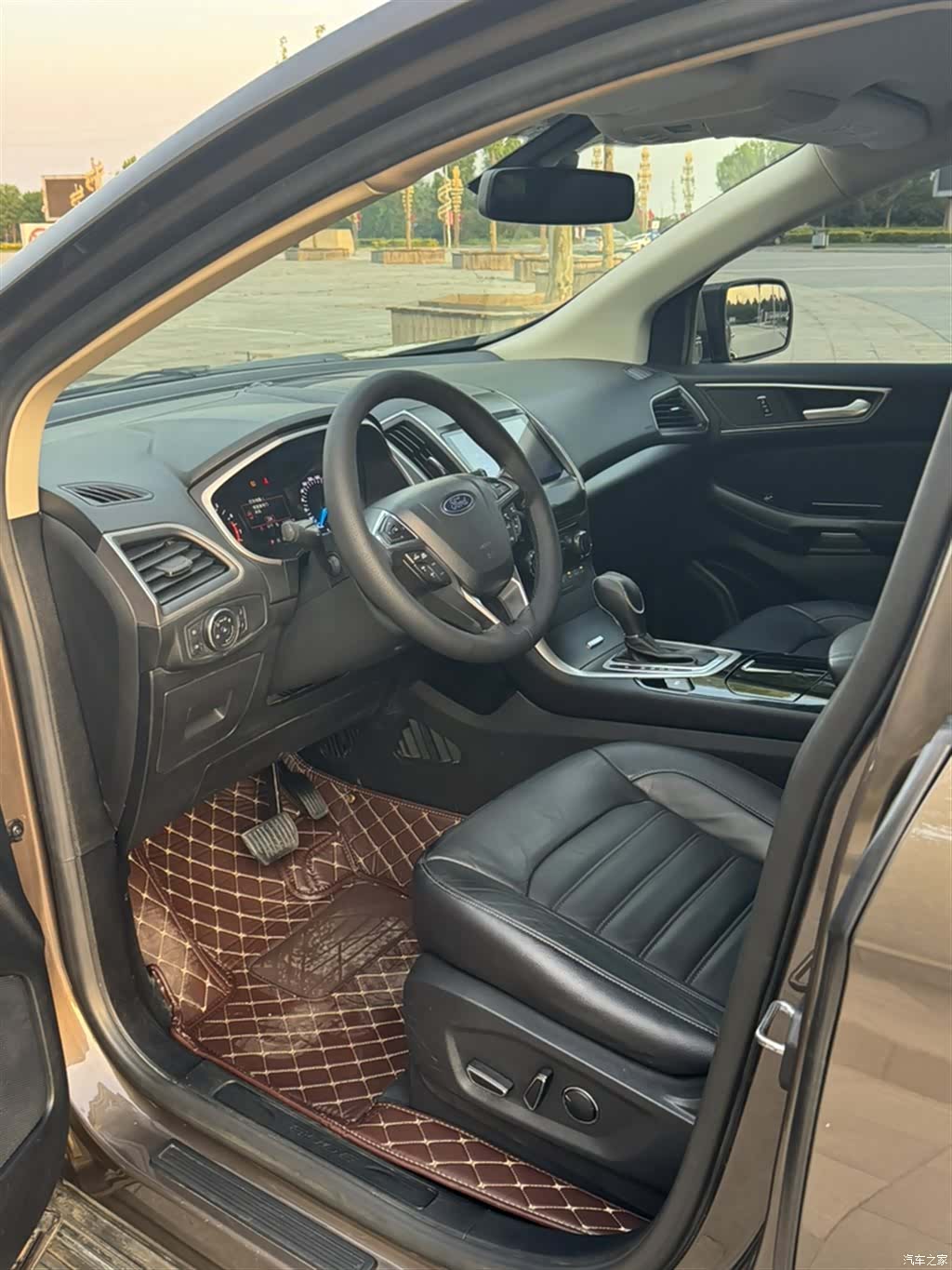 Ford Edge, 2015 10