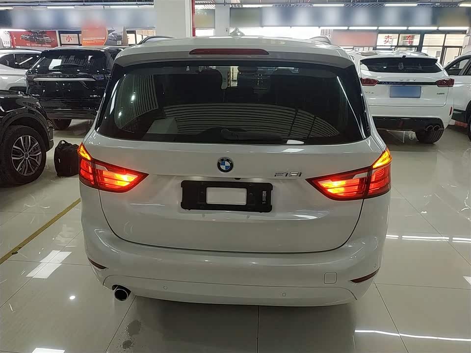 BMW 2 series multifunctional station wagon
