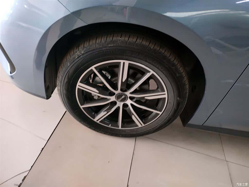 BYD Seal, 2025 23