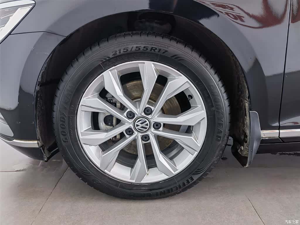 Volkswagen Magotan, 2018 17