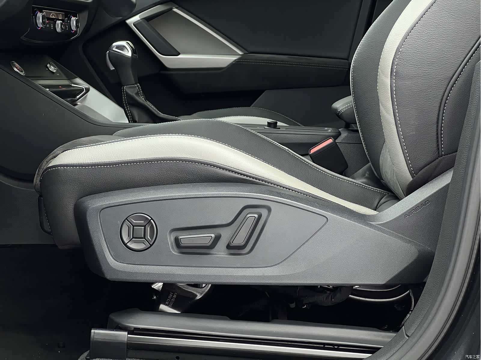 Audi Q3, 2022 22