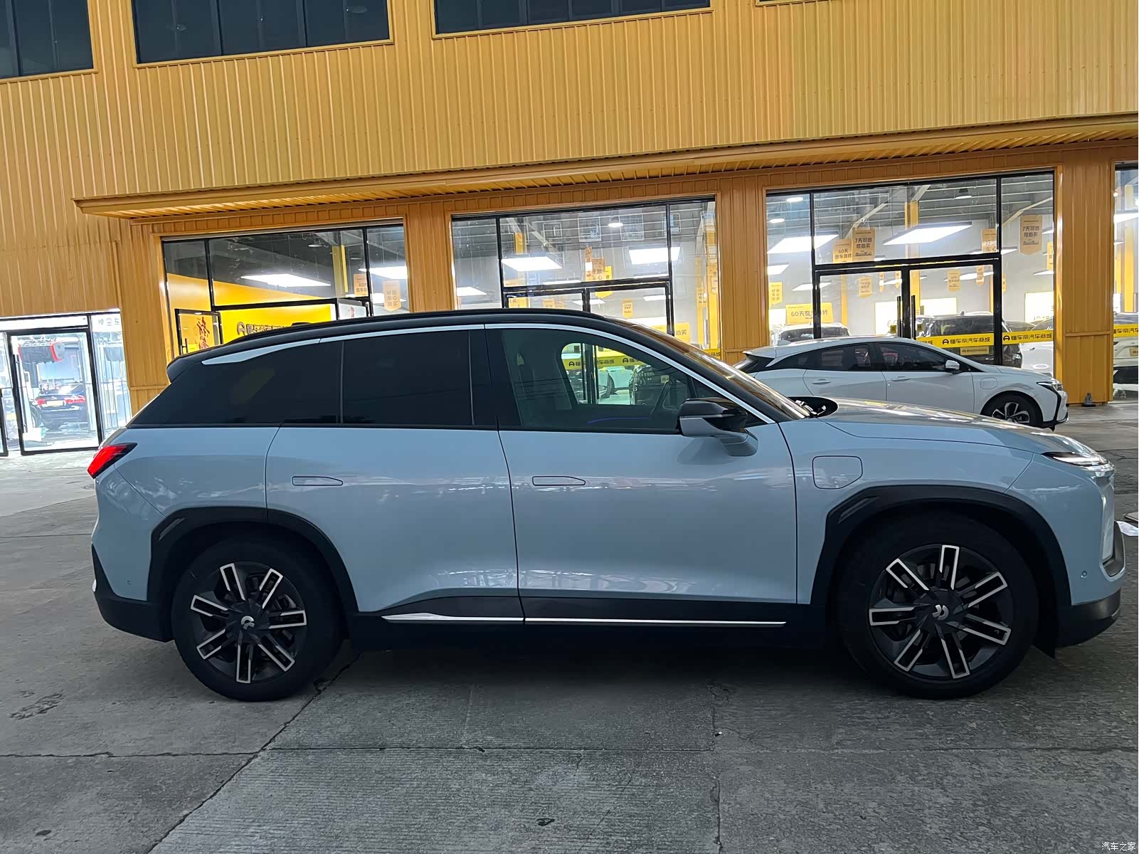 NIO ES6, 2021 4