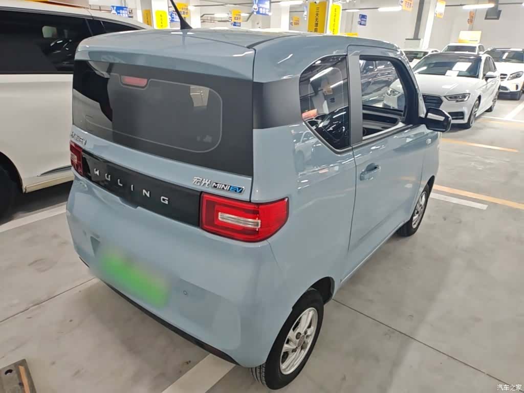 Wuling MINIEV, 2020 7