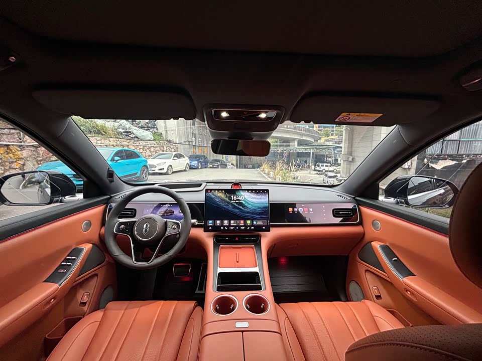 AITO Ask the world M7