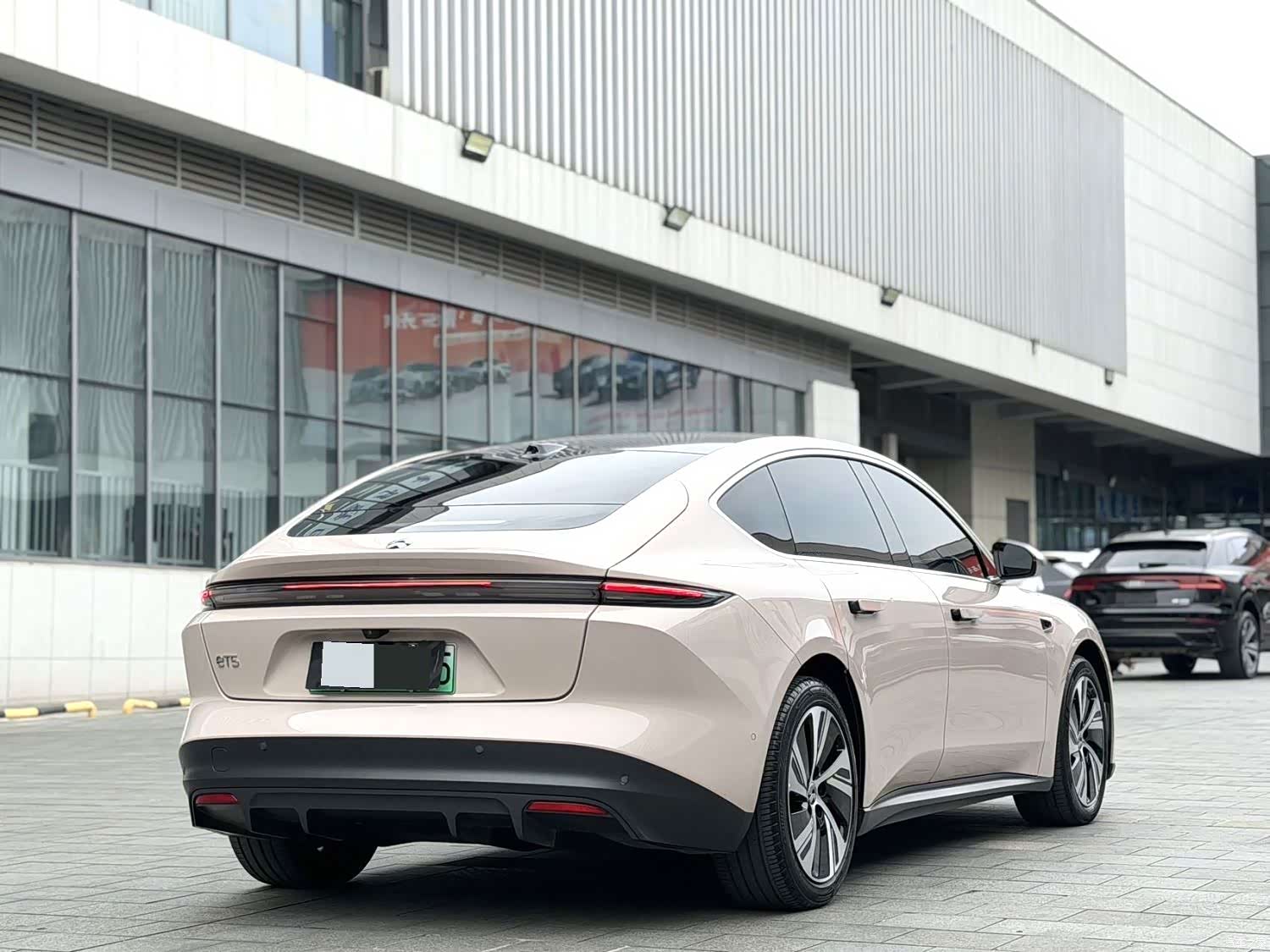 NIO ET5, 2023 8