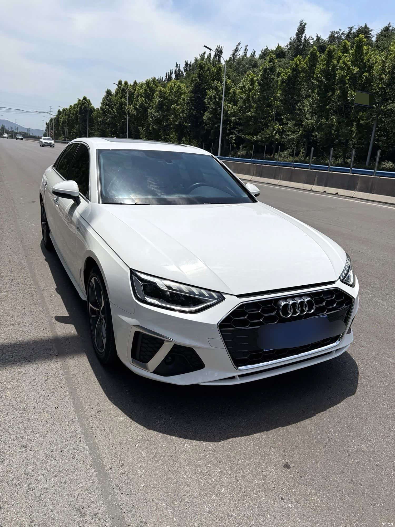 Audi A4L, 2023 2