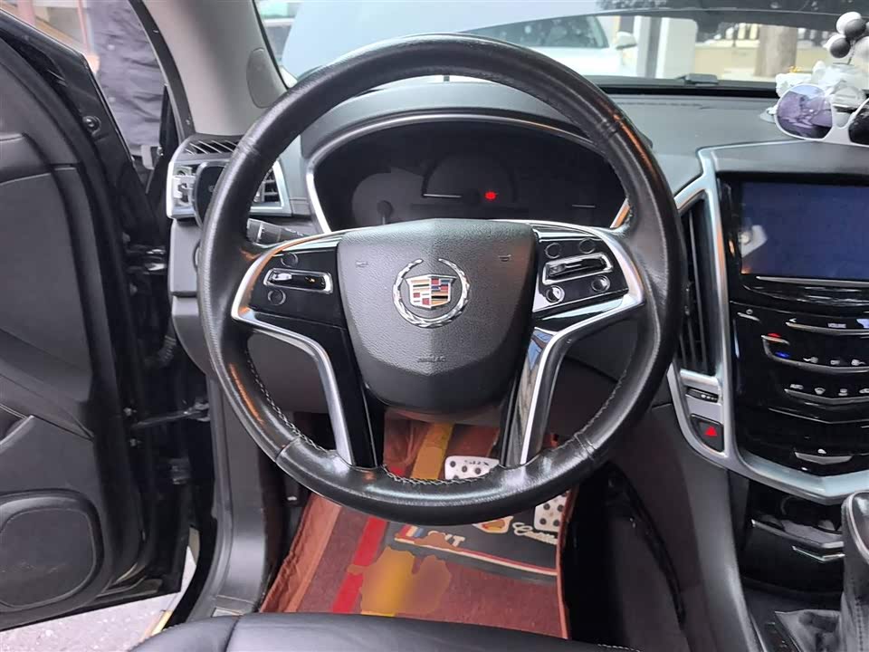 Cadillac SRX