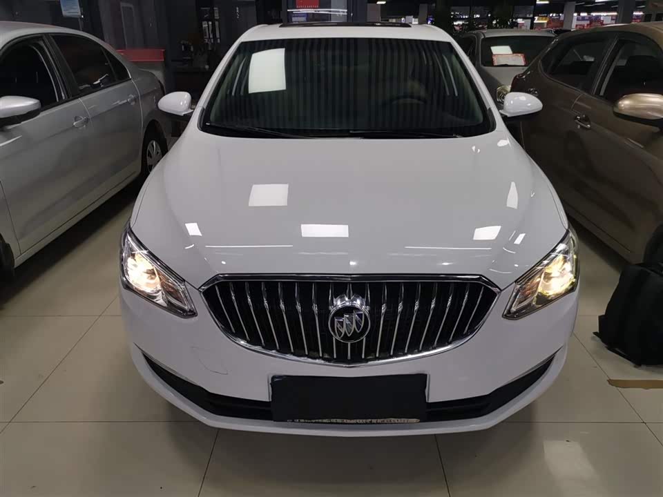 Buick Yinglang