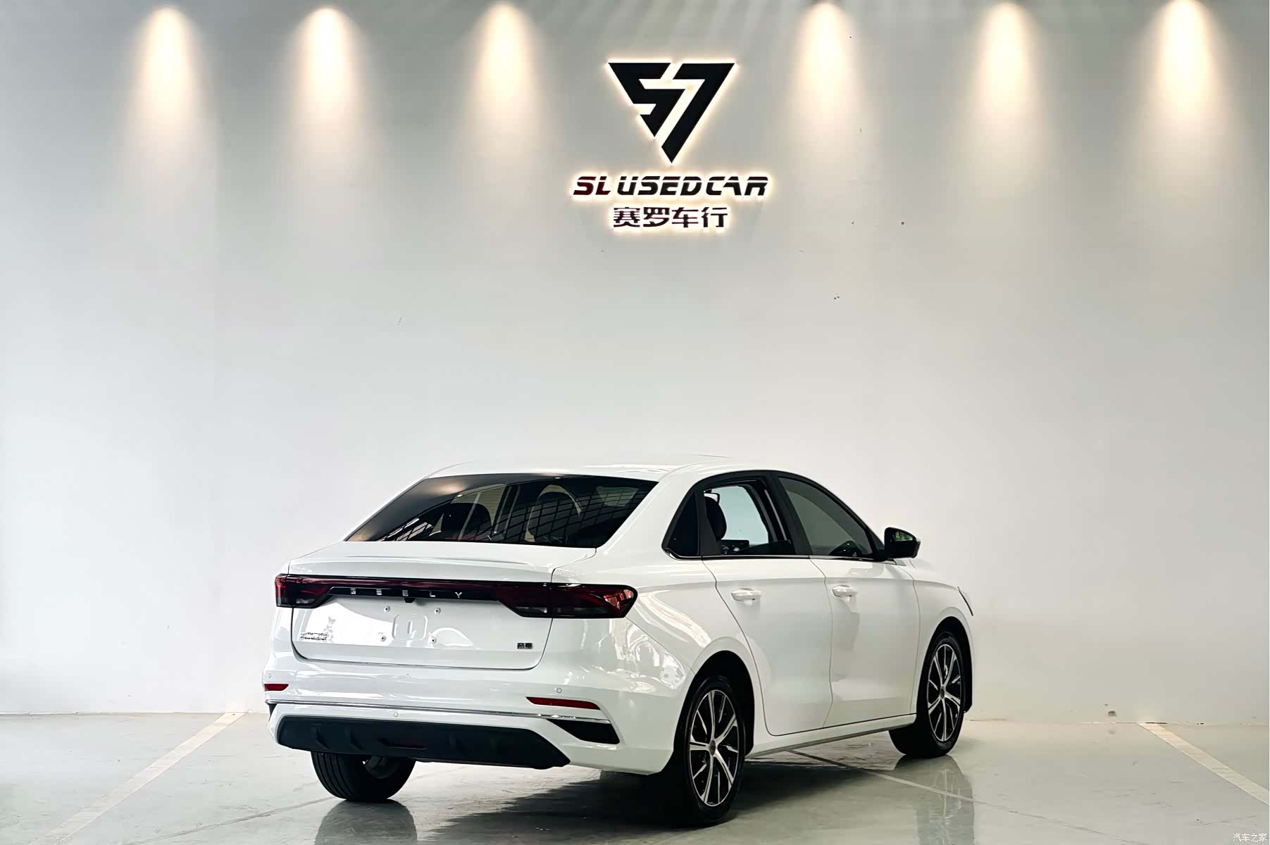Geely Emgrand, 2022 9