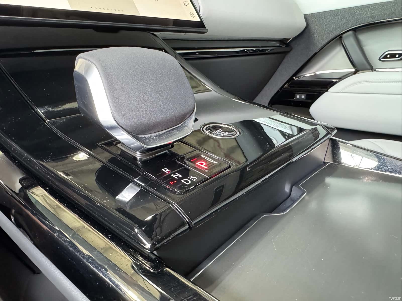 Land Rover Range Rover, 2024 33