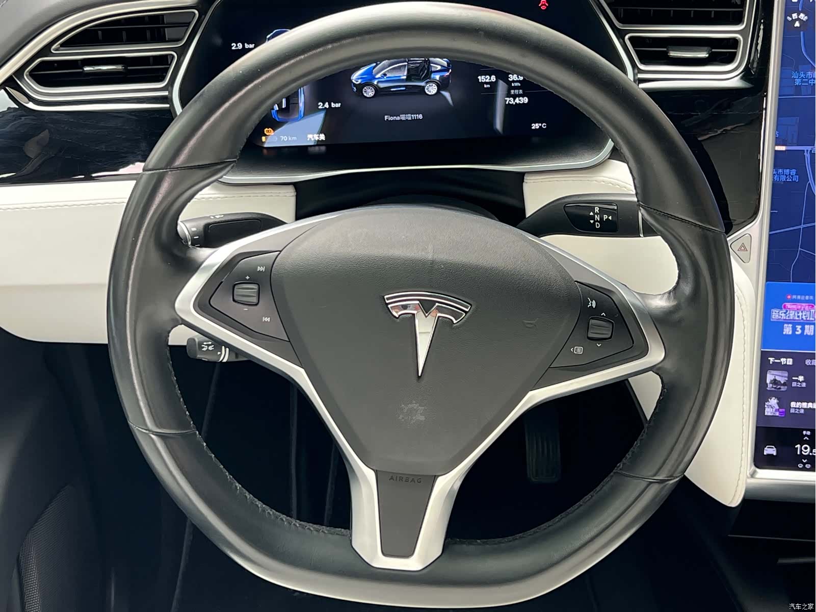Tesla Model X, 2017 все фото