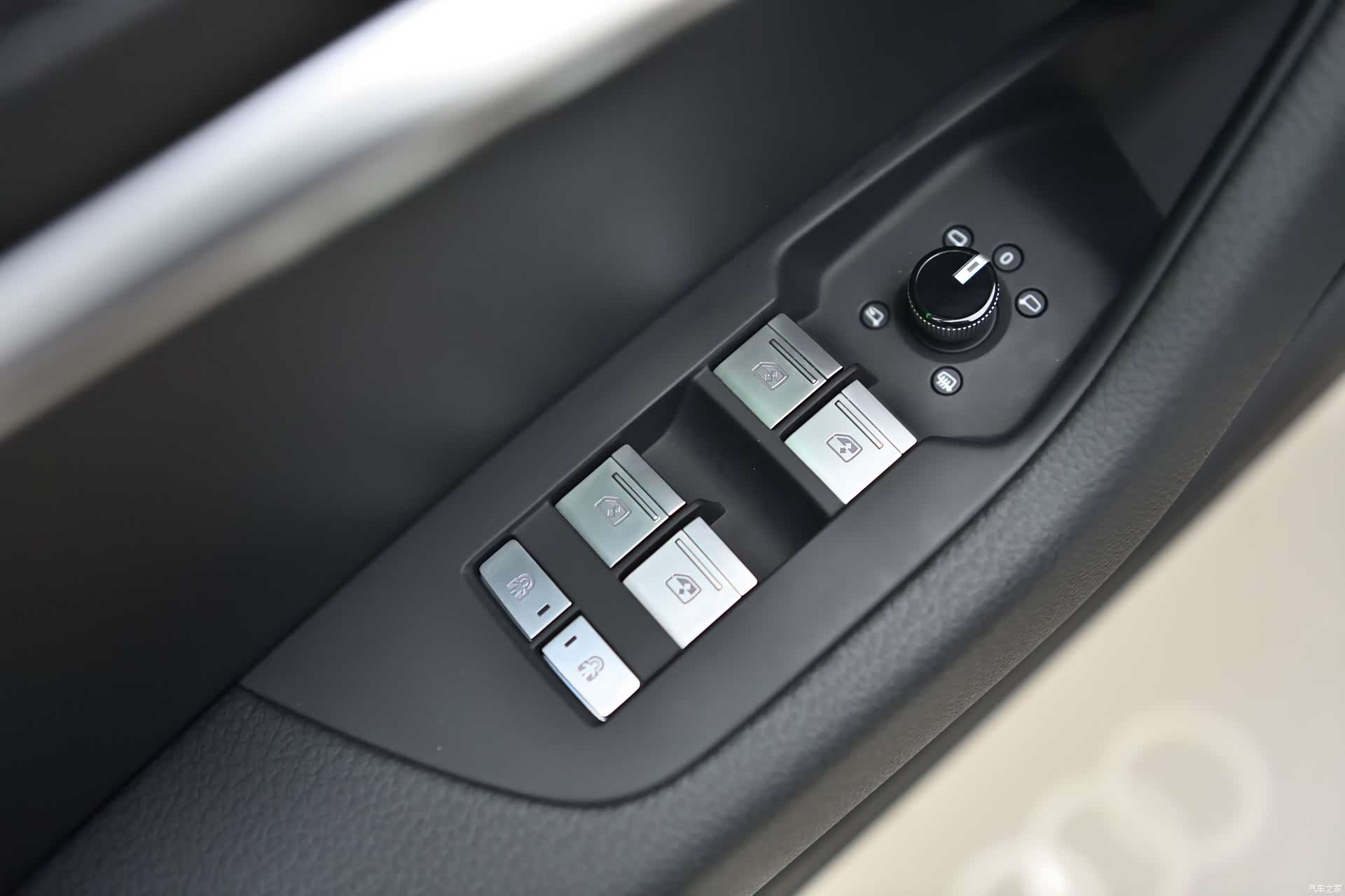 Audi A6L, 2025 13