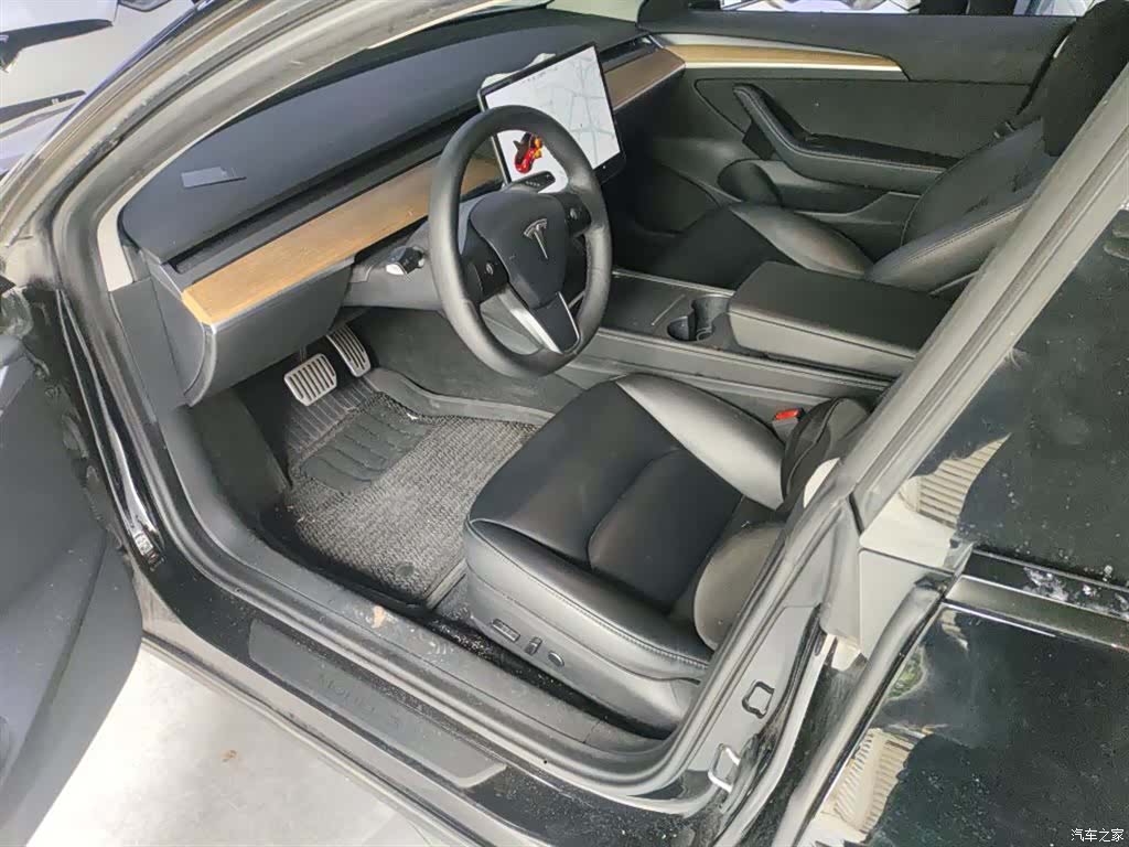 Tesla Model 3, 2021 7