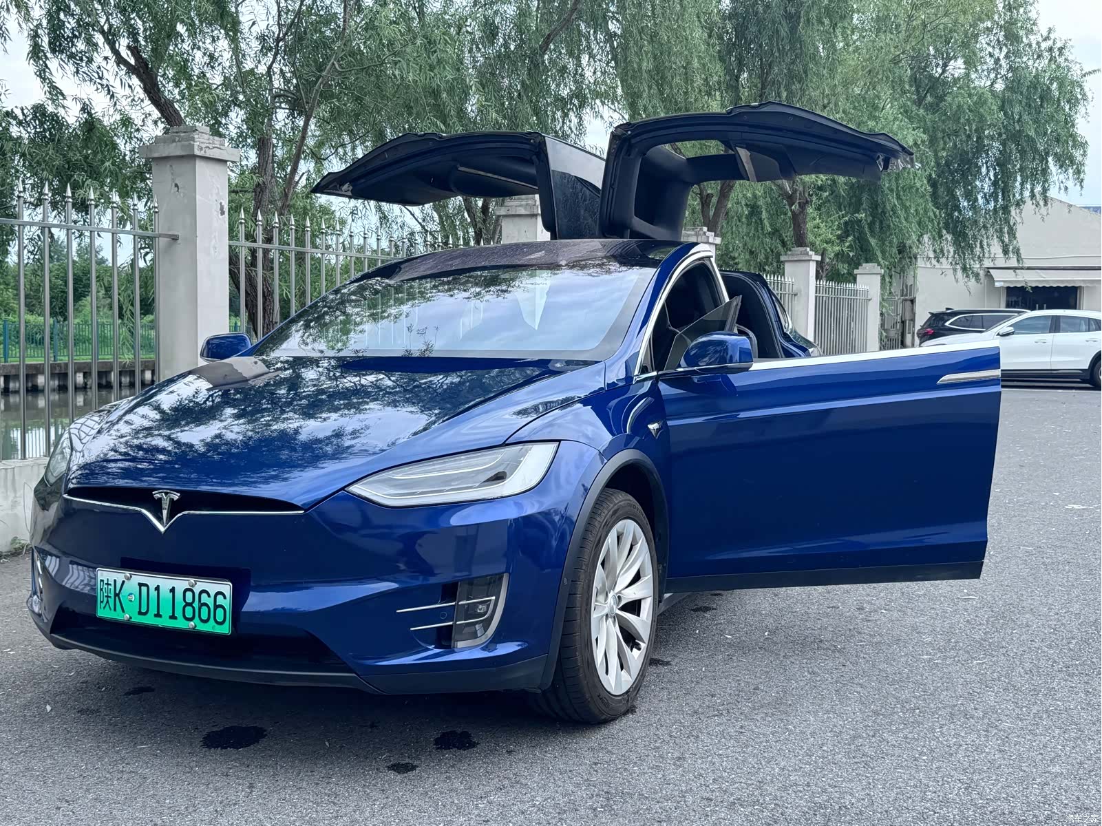 Tesla Model X, 2019 14
