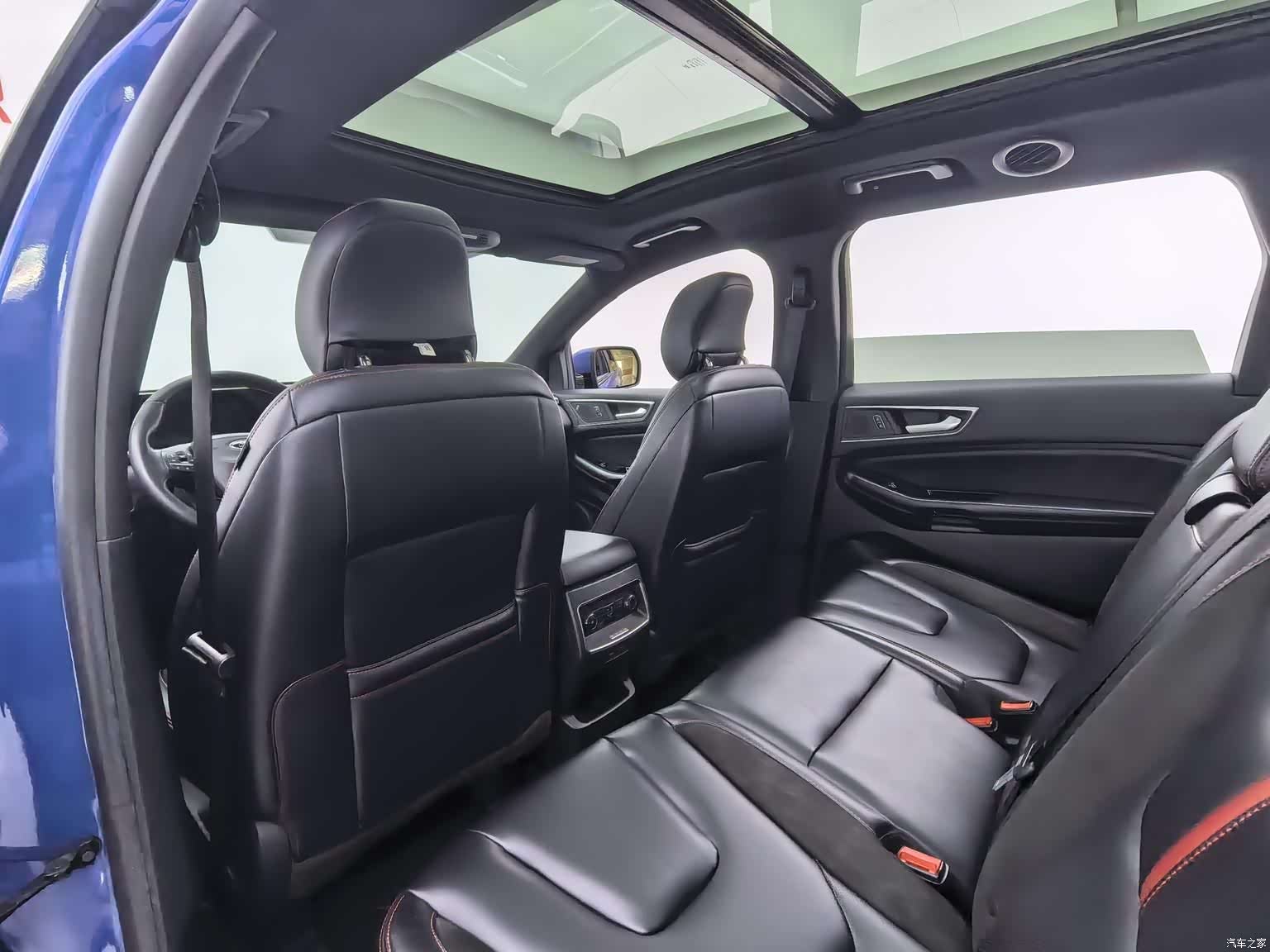 Ford Edge, 2021 9