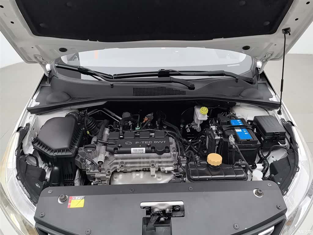 Wuling 310, 2018 6