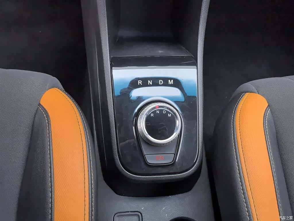 Wuling 310, 2018 13