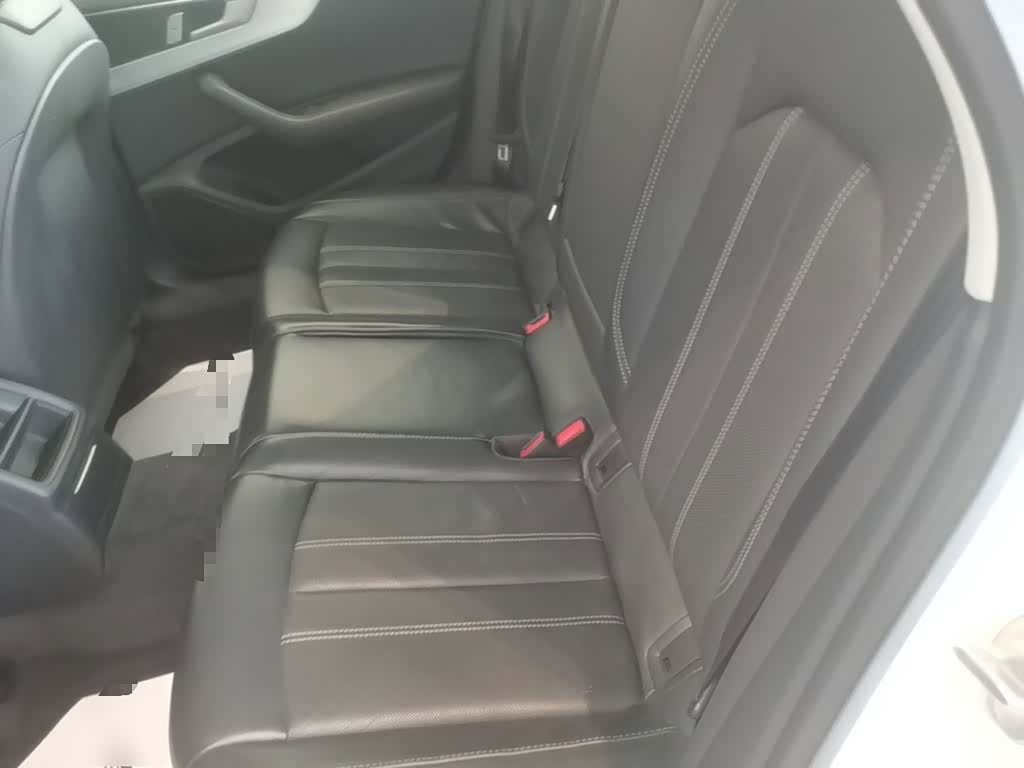 Audi A4L, 2024 17