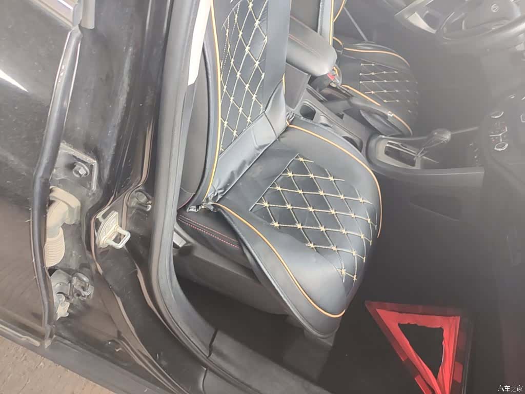 Chery 5, 2015 25