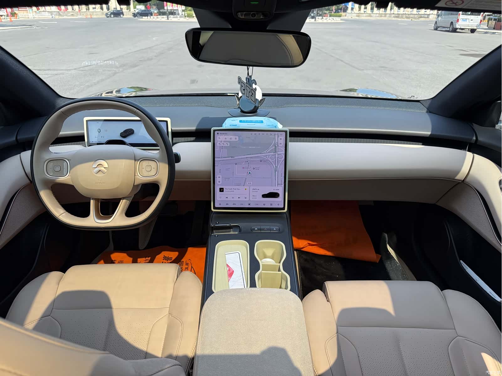 NIO ET5, 2024 все фото