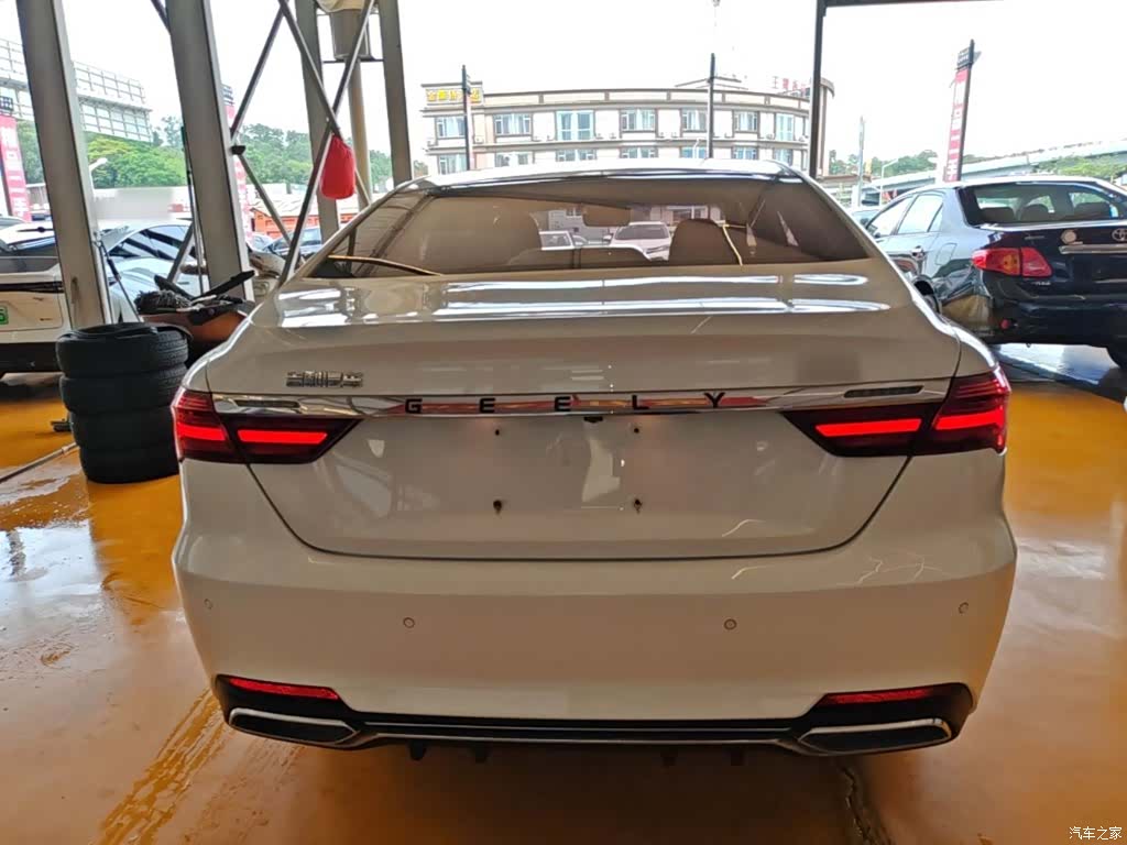 Geely Binray, 2019 4