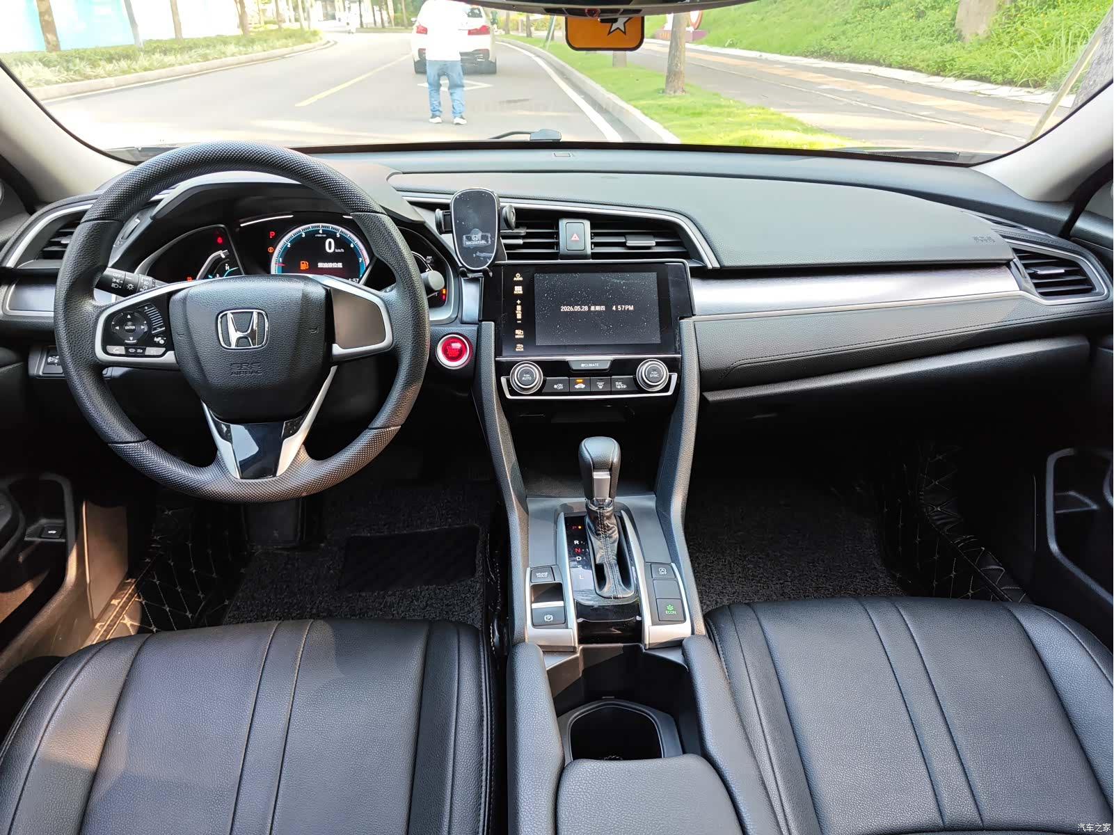 Honda Civic, 2018 все фото