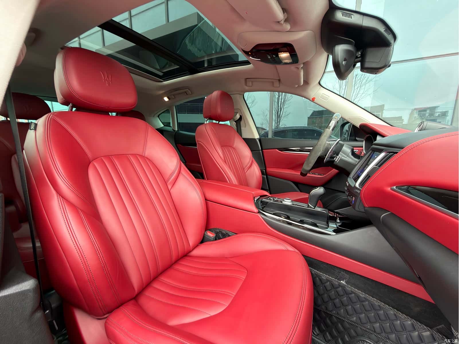 Maserati Levante, 2018 14