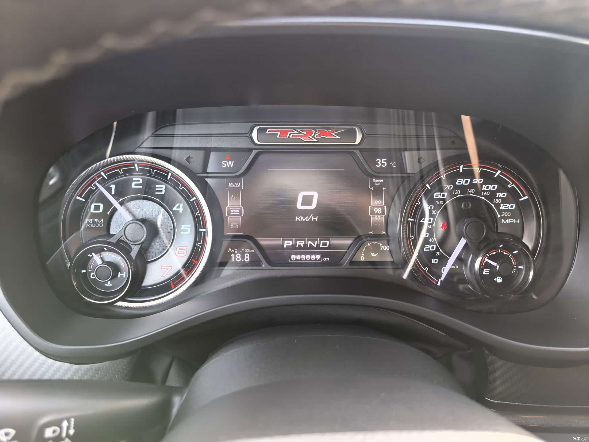 RAM Trucks, 2023 16
