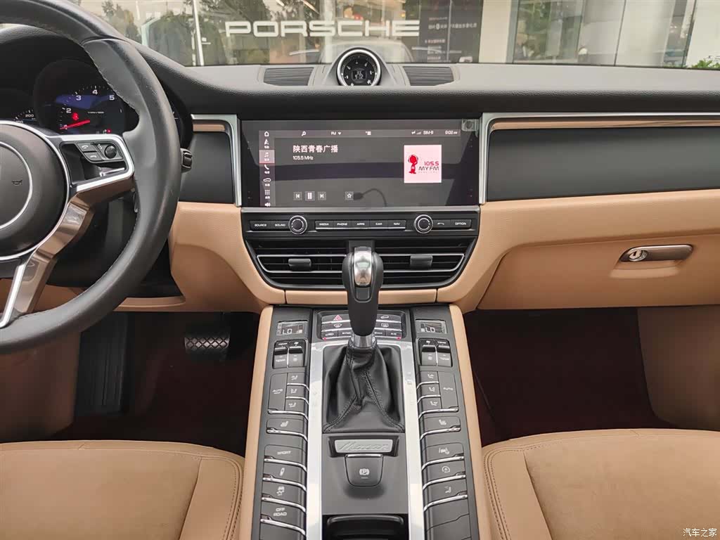 Porsche Macan, 2019 9