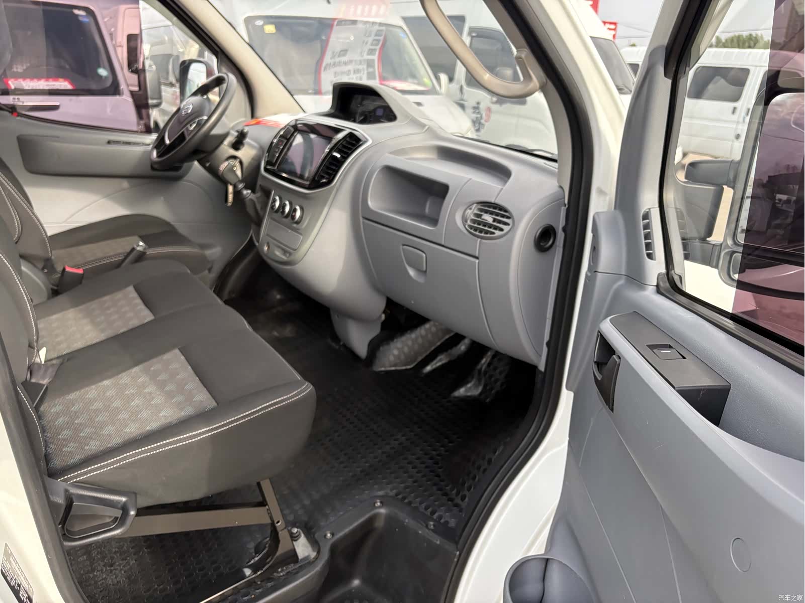Maxus V80, 2022 10