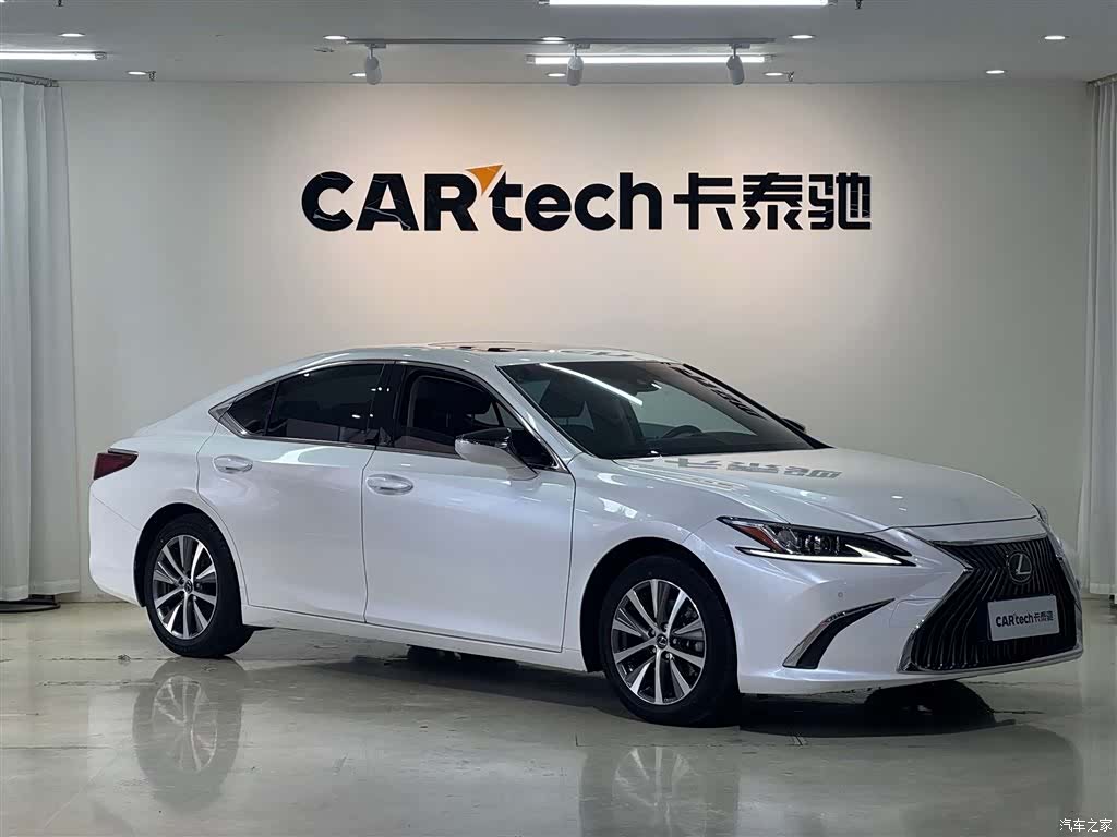 Lexus ES, 2020 2