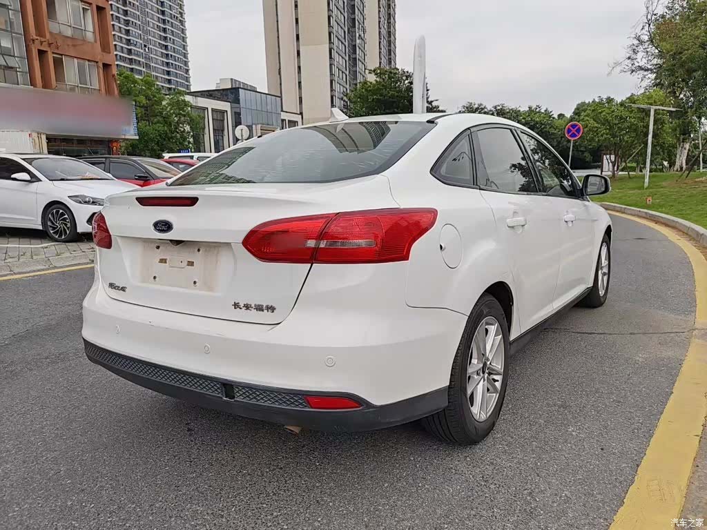 Ford Focus, 2018 7