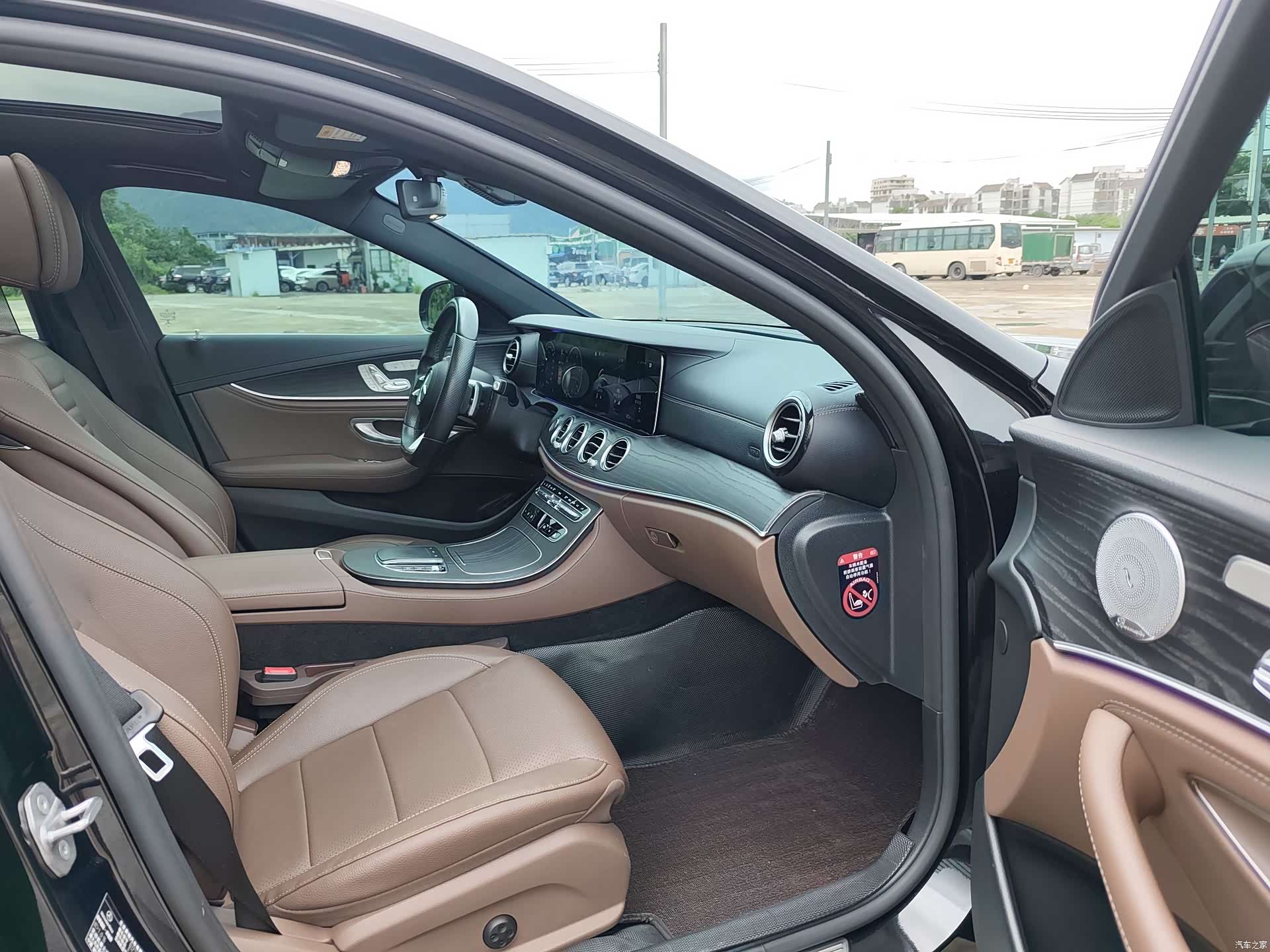 Mercedes-Benz E-Class, 2021 16