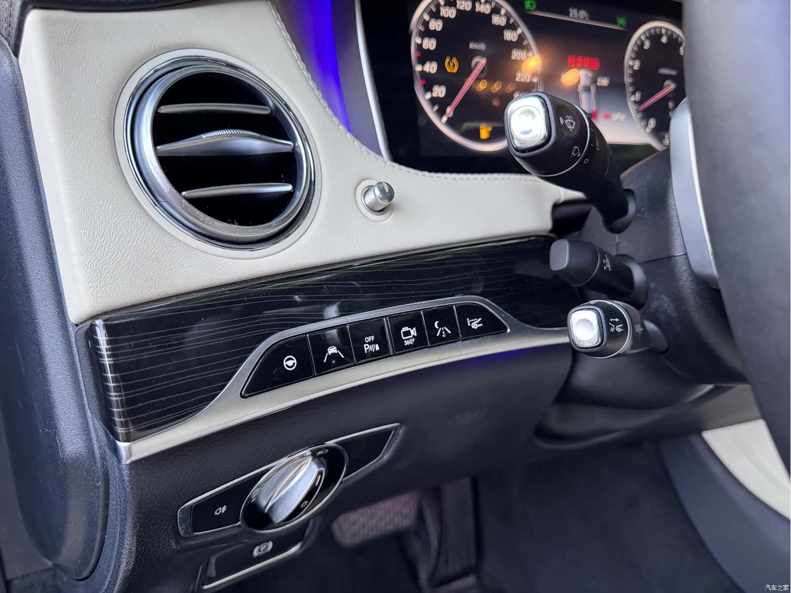 Mercedes-Benz S-Class, 2014 18