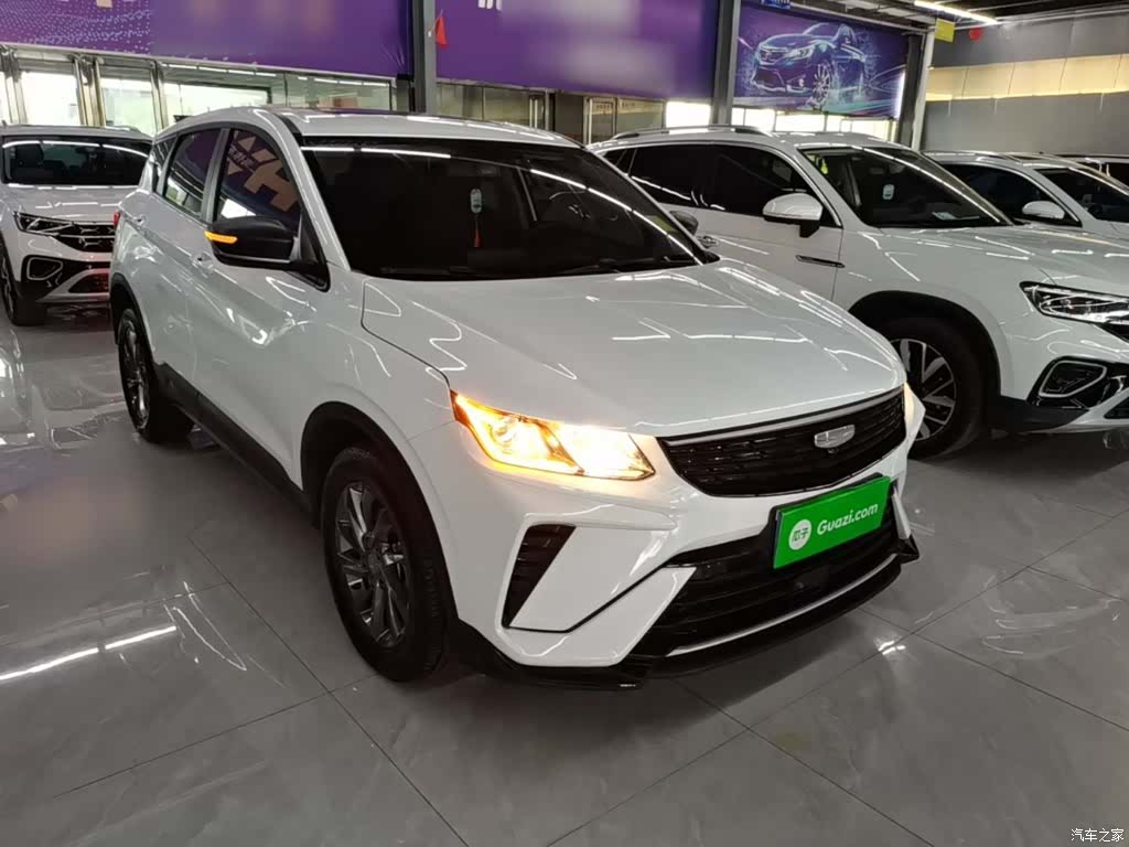 Geely Coolray, 2025 4