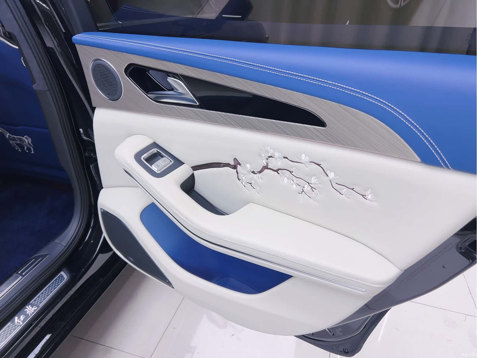 Hongqi H9, 2022 4