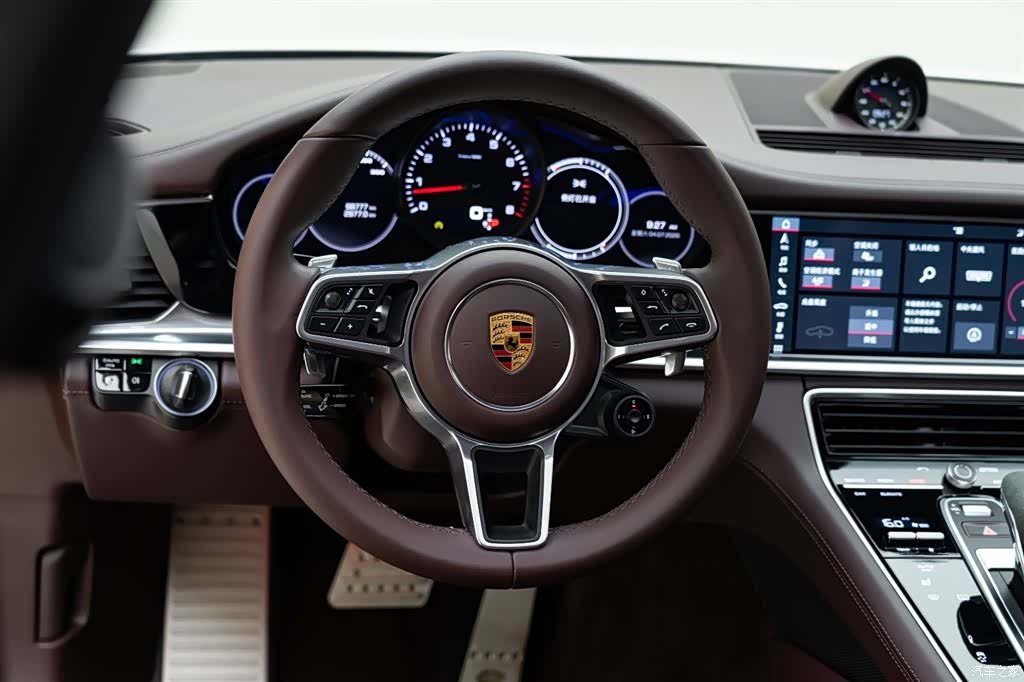 Porsche Panamera, 2018 15