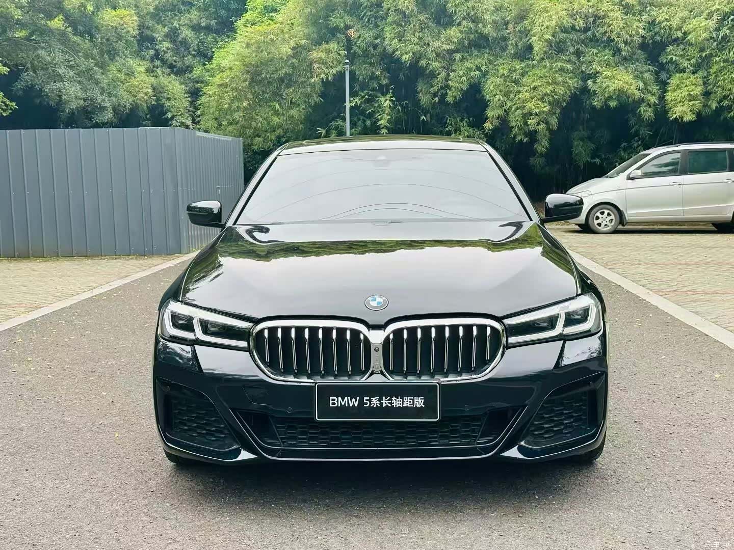 BMW 5 Series, 2022 2
