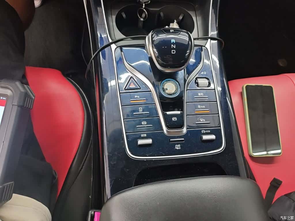 BYD Qin, 2022 14