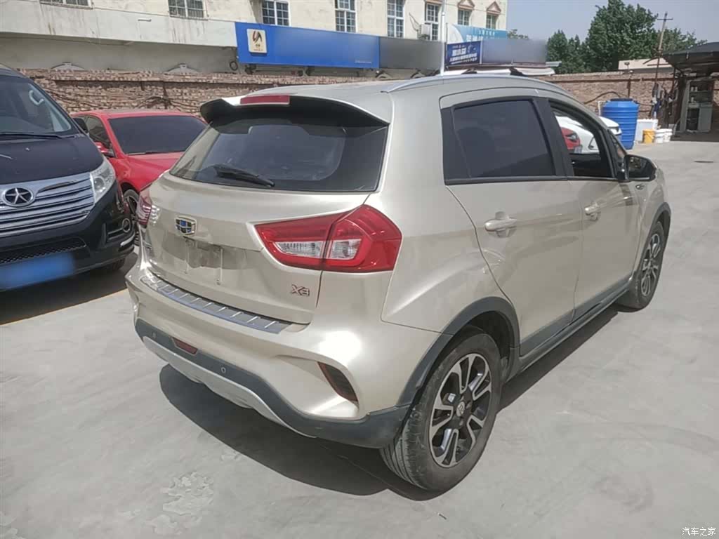 Geely X3, 2017 7