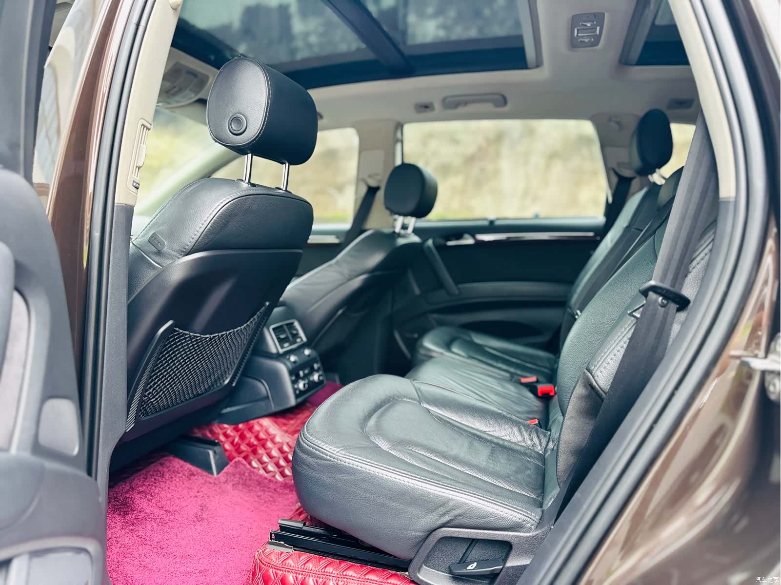 Audi Q7, 2012 все фото