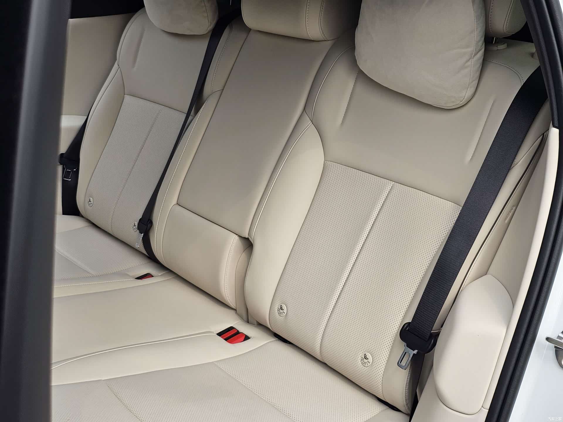 Li Auto i6, 2025 21